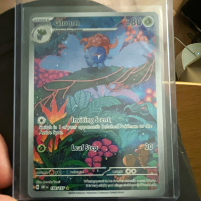 The Pokémon Company Gloom 198/197 SV03 Obsidian Flames IR Full Art Holo EN
