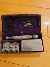 Vtg gillette razor Antique 1920s Made In USA Old Type Safety See In Orig Case