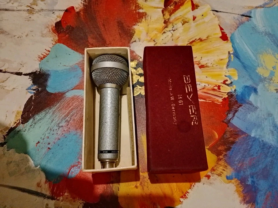Beyer M61 60s Vintage Dynamic Microphone - Image 4 of 4