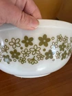 PYREX CRAZY DAISY APPLE BLOSSOM 404 mixing bowl