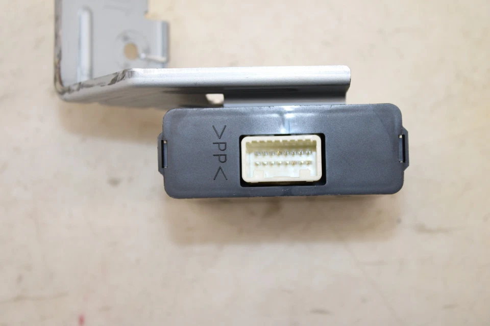 Control de nivelación de faros Fiat 124 Spider AFS 2017-2020 NA1S5102X OEM MZ47 Foto 2 de 4