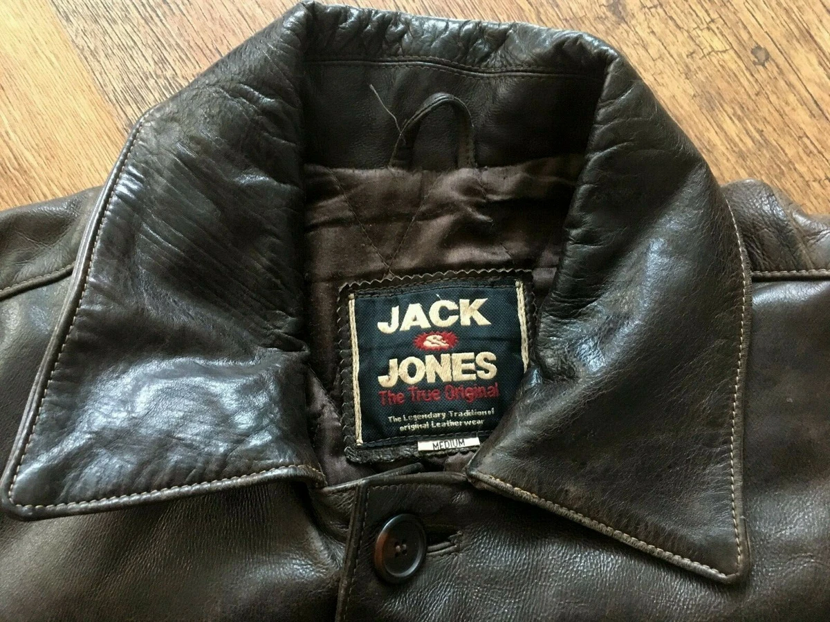 Leather jacket hotsell size
