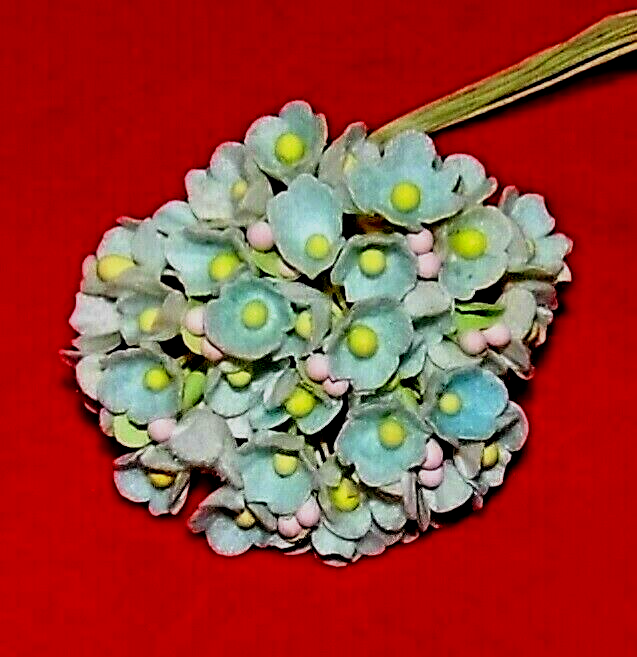 VINTAGE Blue flocked Parchment FORGET ME NOT floral bunch, pick