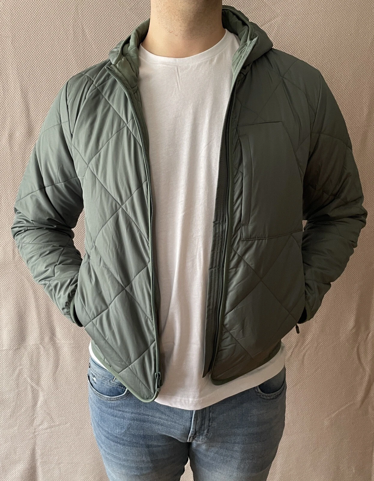 All In Motion Men’s Size M Gray Quilted Full Zip Hooded Puffer Packable Jacket