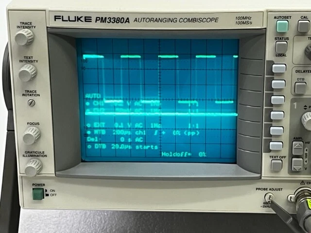 Fluke PM3380A Autoranging Combiscope 100MHz 100 MSa/s Used Working Condition - Image 4 of 4