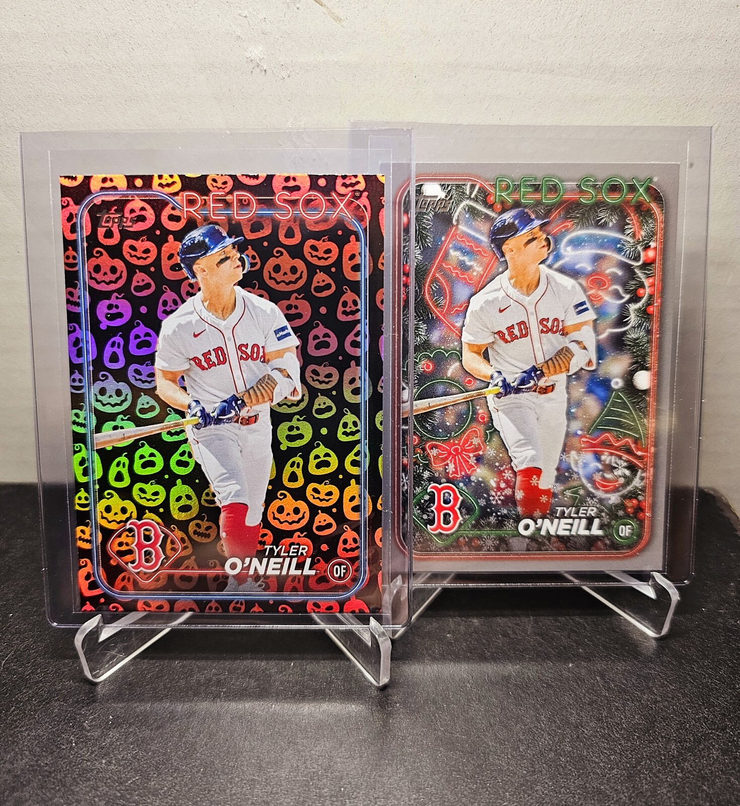 TYLER O'NEILL 2024 Topps Update HOLIDAY Jack-O'-Lantern Foil & SOCK Silver