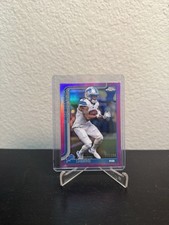 2025 Topps Chrome Football Jahmyr Gibbs /250 Pink Refractor #101