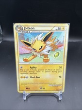 Jolteon Regular Pokemon Card 28/90 Undaunted NM