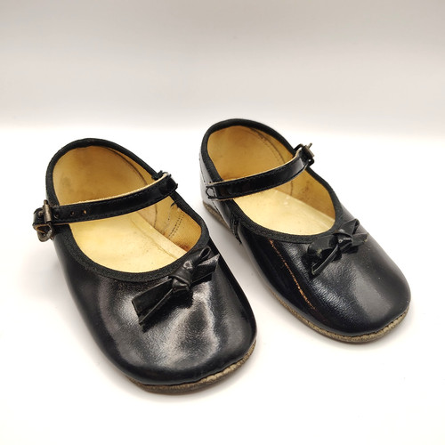 Mary Jane Style Baby Girl Shoes Black Leather Vintage 50's-60's No Size Listed