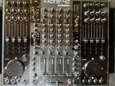 Allen & Heath Xone:4D DJ-Mixer 4 Kanäle/Busse Analog & Digital MIDI Filter