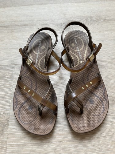 Ipanema Sandalen Gr. 38, braun / gold