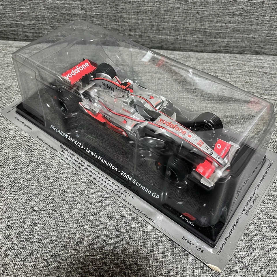 1/24 DeAGOSTINI Big Scale F1 #13 McLaren MP4-23 Lewis Hamilton 2008 model cars - Image 4 of 4