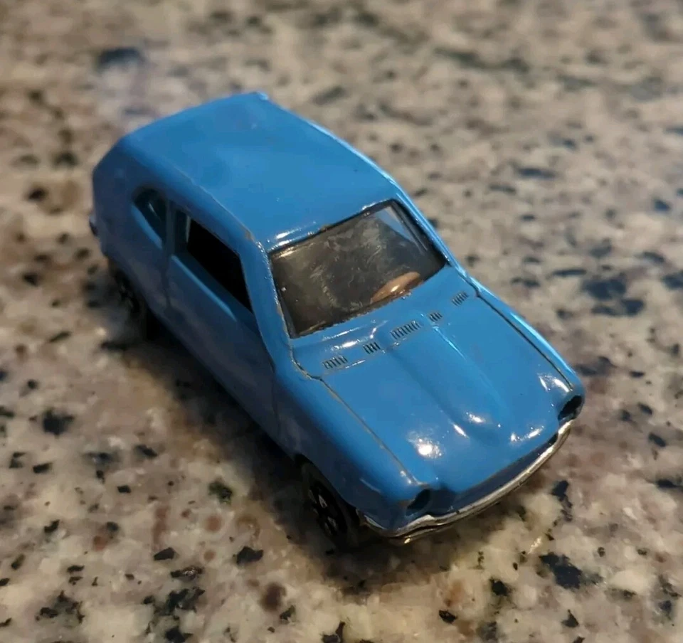 COCHE VINTAGE PLAYART DIECAST HONG KONG HONDA Z GS azul Foto 2 de 4