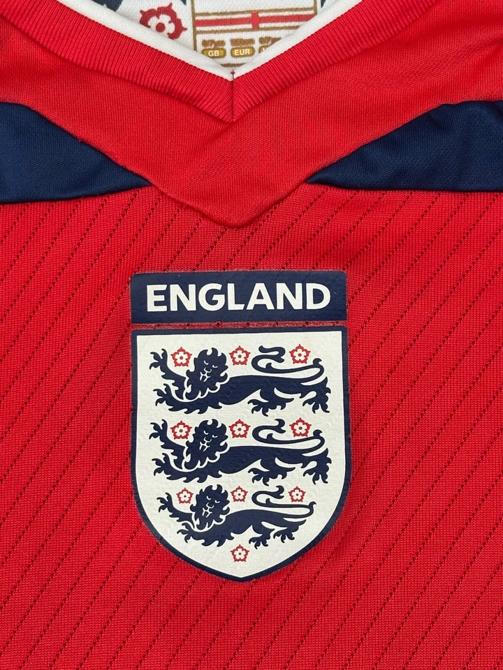 England FC 2008 Away T-Shirt | Red Umbro Kit Child Boys 6-7 Years Football Top - Image 3 of 4