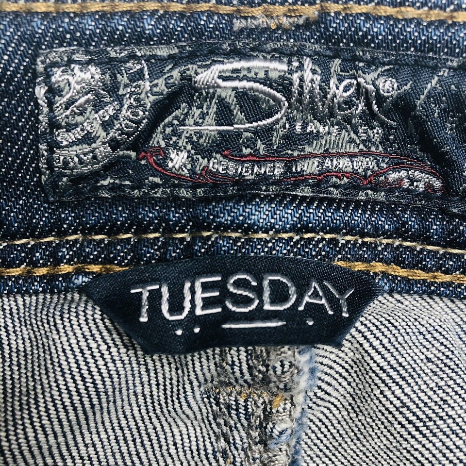 Silver Suki Women’s Straight? Boot Cut Buckle Denim Blue Jeans Size 27