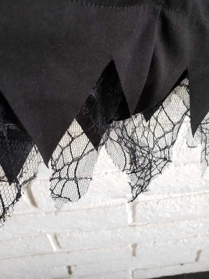 Witch Costume Size M with Hat Halloween Costume - Image 4 of 4