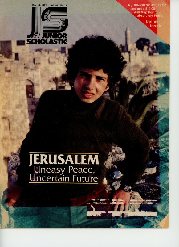 Junior Scholastic Magazine Feat:  Emmylou Harris Mar. 19, 1982 Vol 84, No. 14