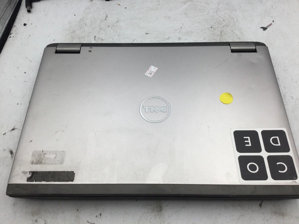 DELL VOSTRO 3560 - INTEL CORE I3 - 4GB RAM - FOR PARTS - BOOTS TO BIOS - READ-BB - Image 4 of 4