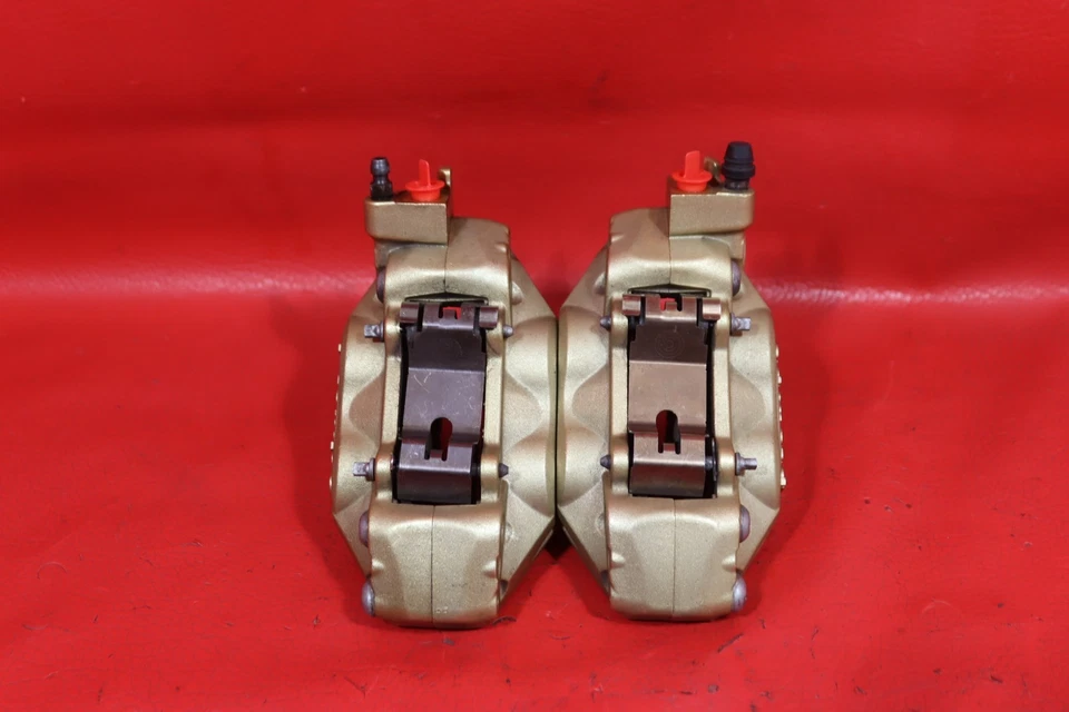 2005 DUCATI MONSTER 620 DARK RIGHT LEFT FRONT BRAKE CALIPER SET PAIR CALIPERS - Image 2 of 4