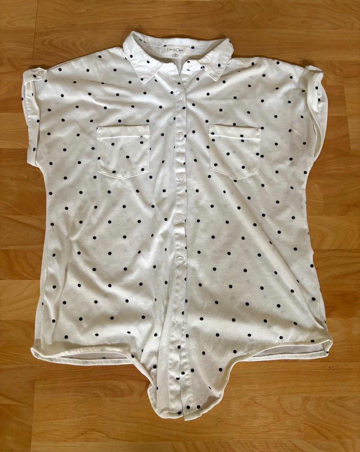 Eden & Olivia Women's White Black Polka Dot Sleeveless Collared Blouse M