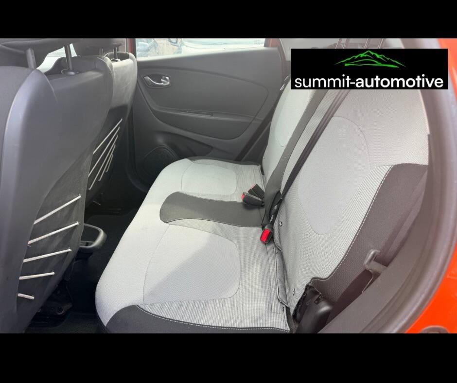 2014 Renault Captur, photograph 19