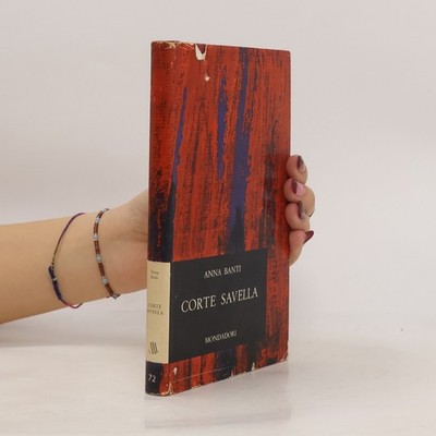 Corte Savella  |  Anna Banti
