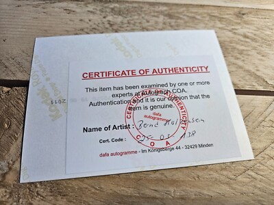 Photo Dédicacée Bernd Hölzenbein (10x14) – Autographe Certifié Avec Certificat