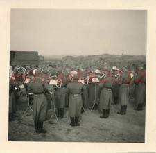Photo, WW2, estate. Lw.Rgt. see description, square concert in Etelfay... 194...