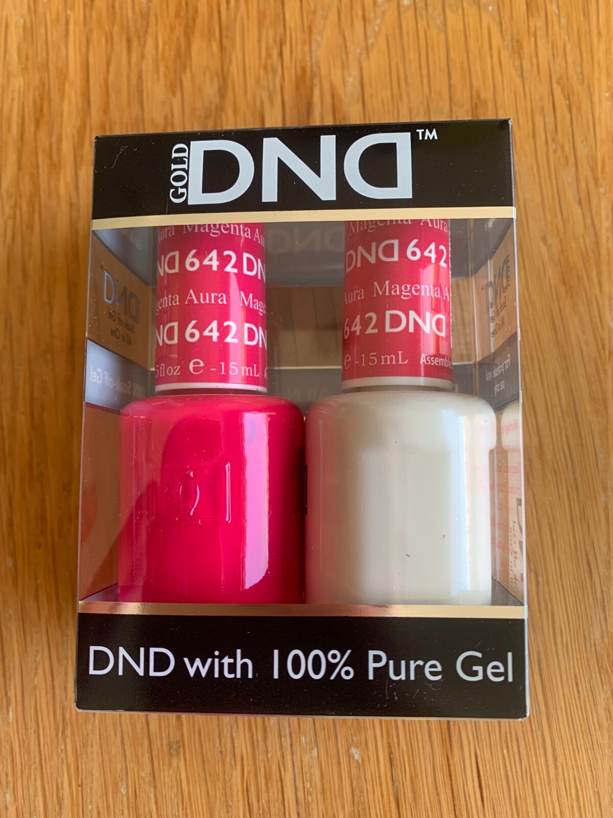 Brand New & Genuine DND Gel & Polish Duo - Magenta Aura (642)