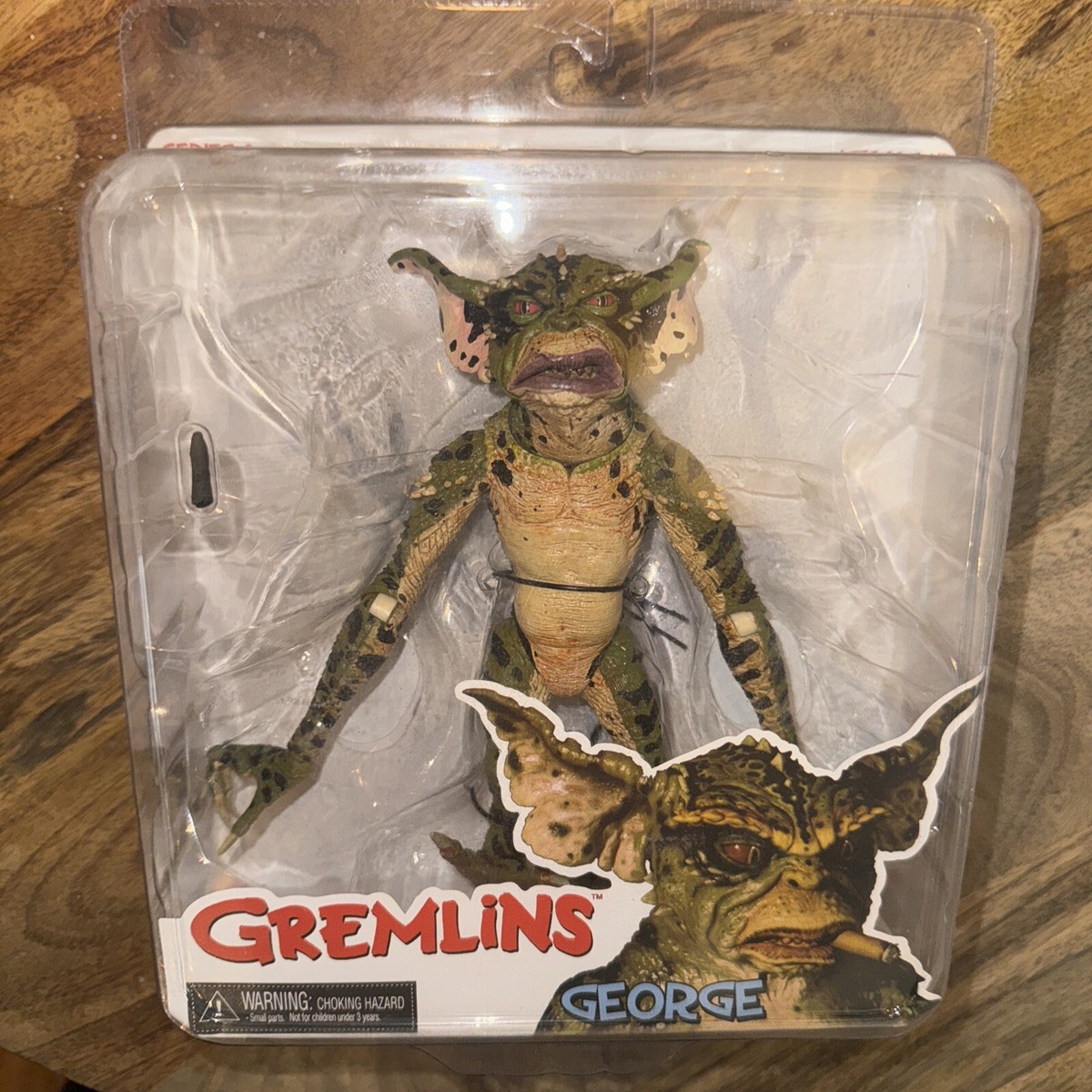 グレムリン NECA Gremlins Series George Gremlins 2 George Neca Reel Toys Action Figure Series 1 Reel