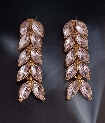 Oscar de la Renta - Ohrringe im Weizenährenstil - rosa Kristalle.