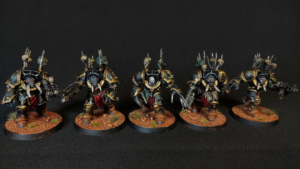 Warhammer 40k commission painted Chaos Space Marine Terminator Black ...