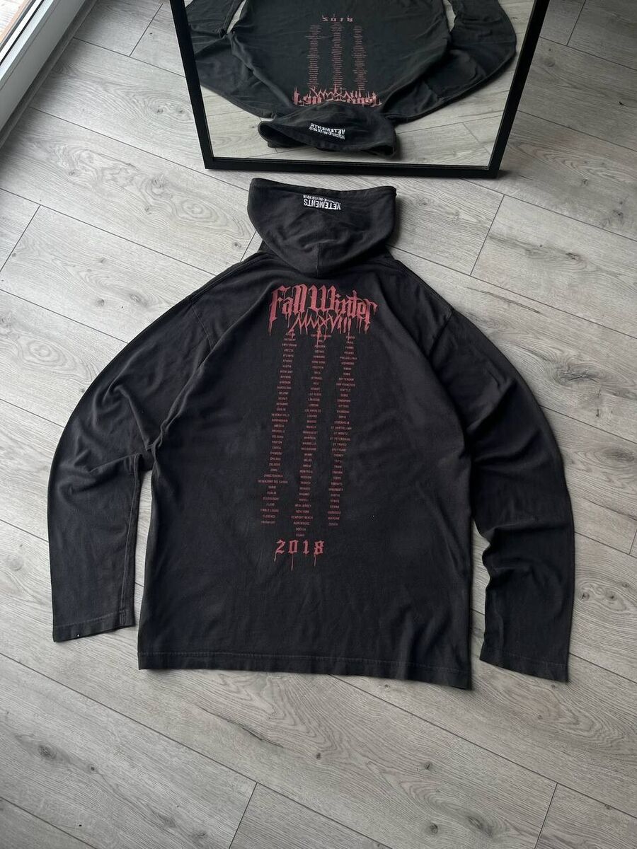 Authentic Vetements Automne-Hiver 2018 Fall Winter Tour Authentic Vetements Automne-Hiver 2018 Fall Winter Tour