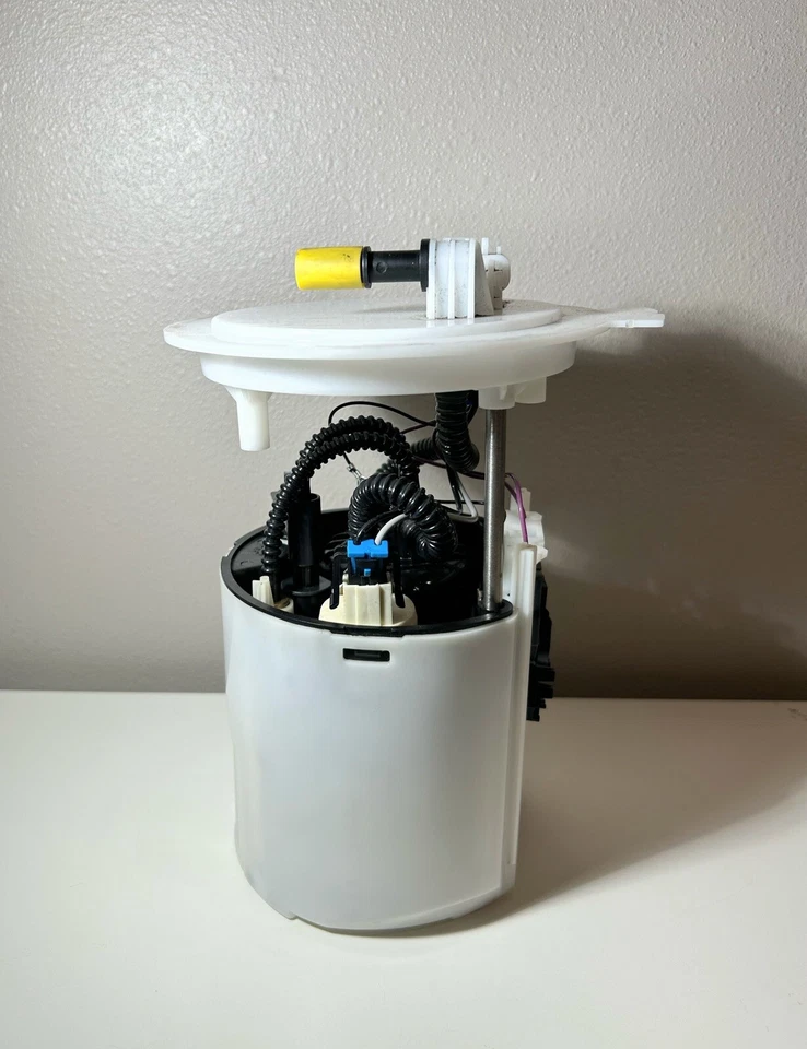 Conjunto de módulo de bomba de combustible Jeep Grand Cherokee 2011-2015 Omix-ADA Foto 4 de 4