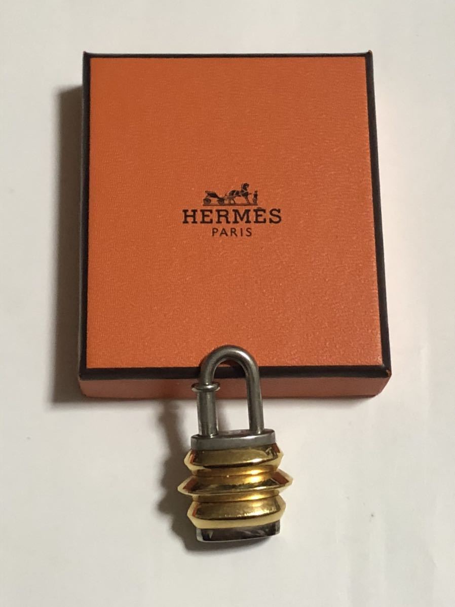 HERMES エルメス バンドー・ジョヴァンナ org.jpg