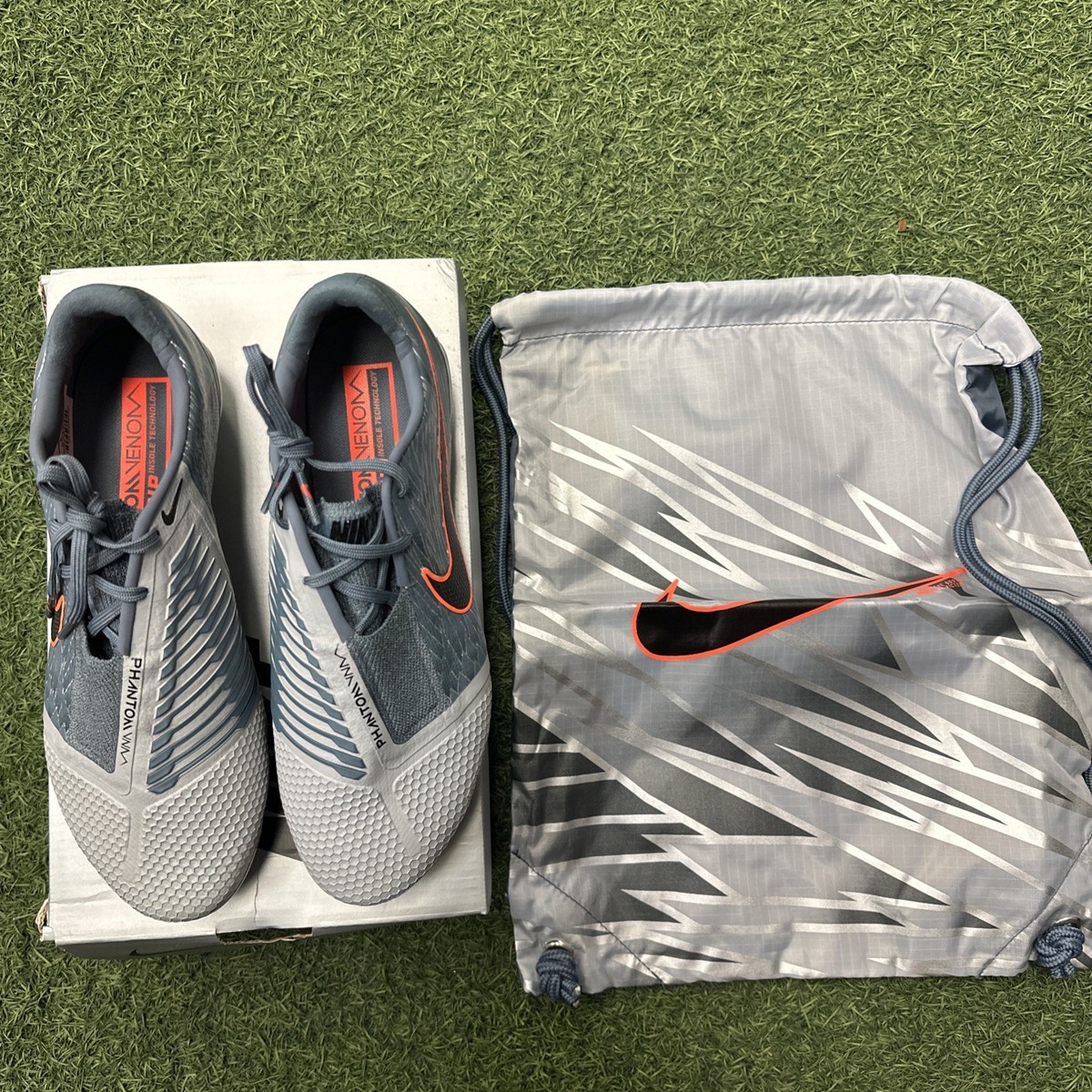 nike phantom vnm grey