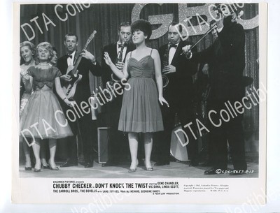 DON'T KNOCK THE TWIST-8x10 PROMO STILL-LINDA SCOTT FN