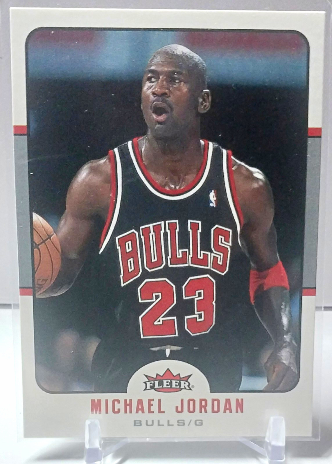 2006-07 Fleer Basketball #27 Michael Jordan Chicago Bulls 