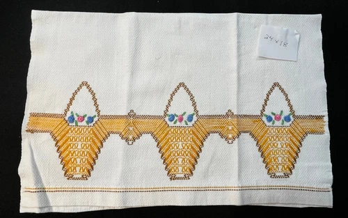 Vintage Cotton Flower Basket Embroidered Huck Towel 24x18