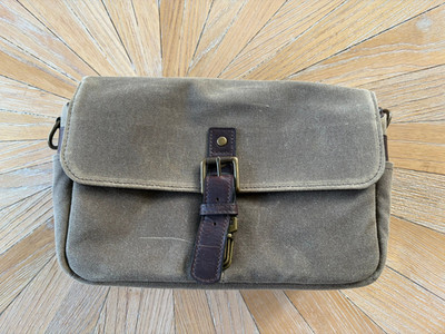 ONA Bowery Camera Bag Waxed Canvas   Field Tan