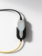 Wandhalterung f&uuml;r Audi VW Skoda 230V Ladekabel Halter 1EA971675AB / 1EA971675AL