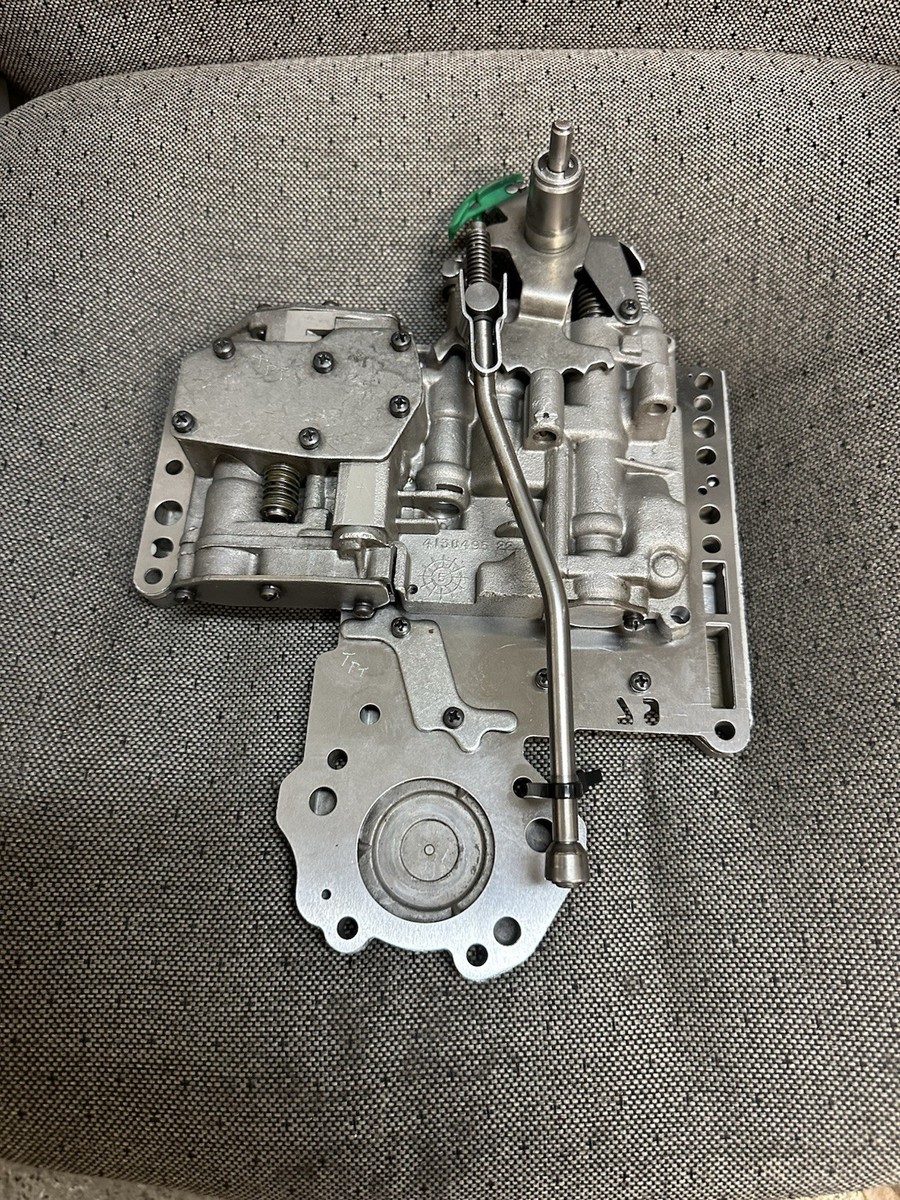 TF8 A727 TF6 A904 VALVE BODY 4202528 4130495 NON-LOCKUP 1985 4X4