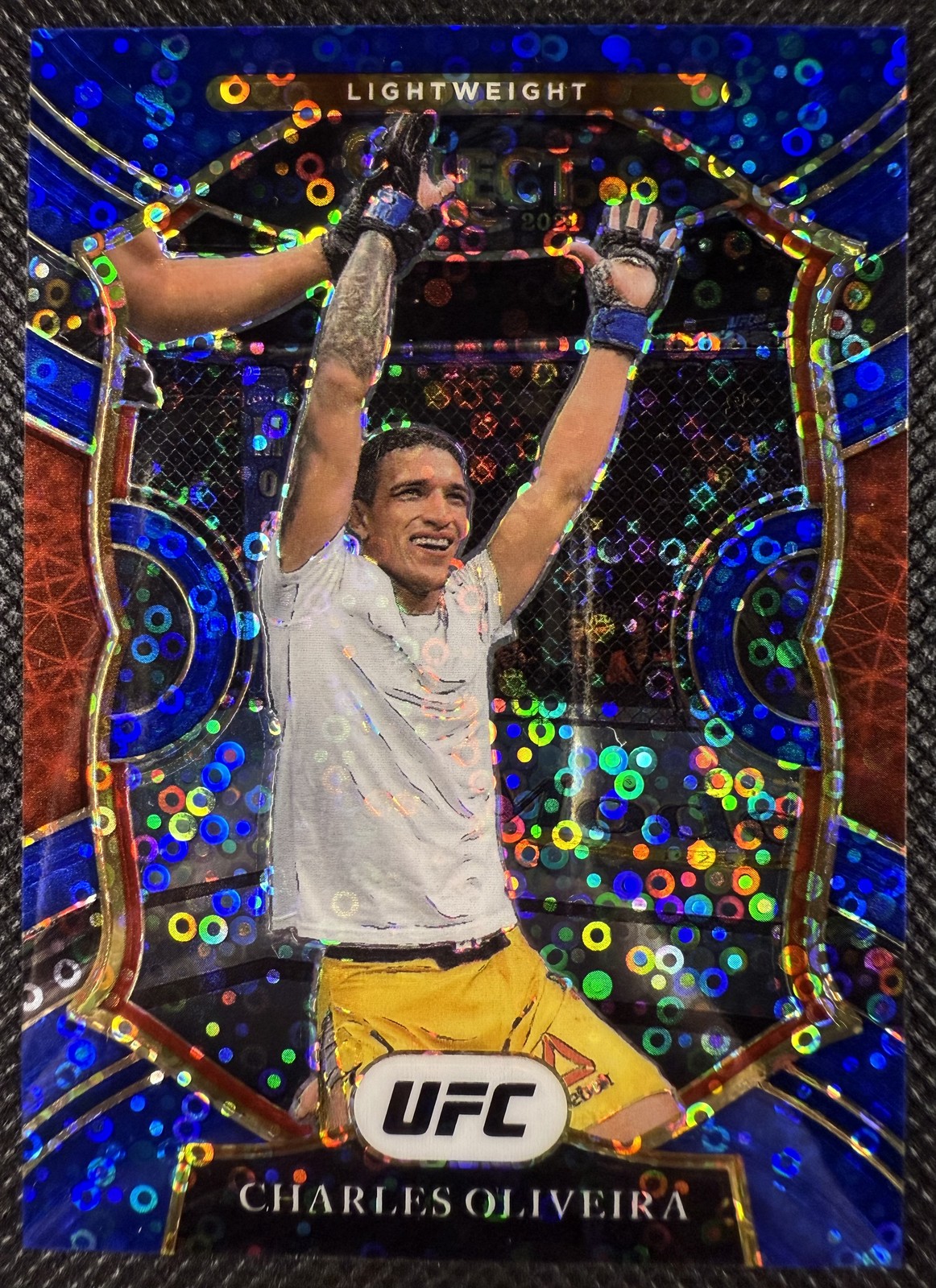 2021 Panini Select UFC #68 Charles Oliveira Blue Disco Prizm #/99