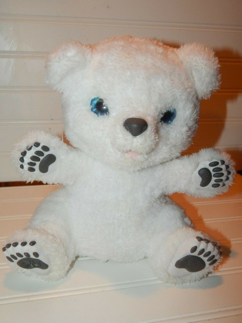 furreal snifflin sawyer polar bear