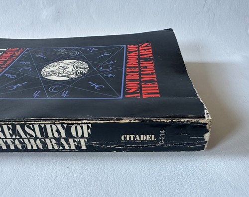 Harry Wedeck A TREASURY OF WITCHCRAFT Source Book of Magic Arts | 1968 Paperback - Bild 16 von 17