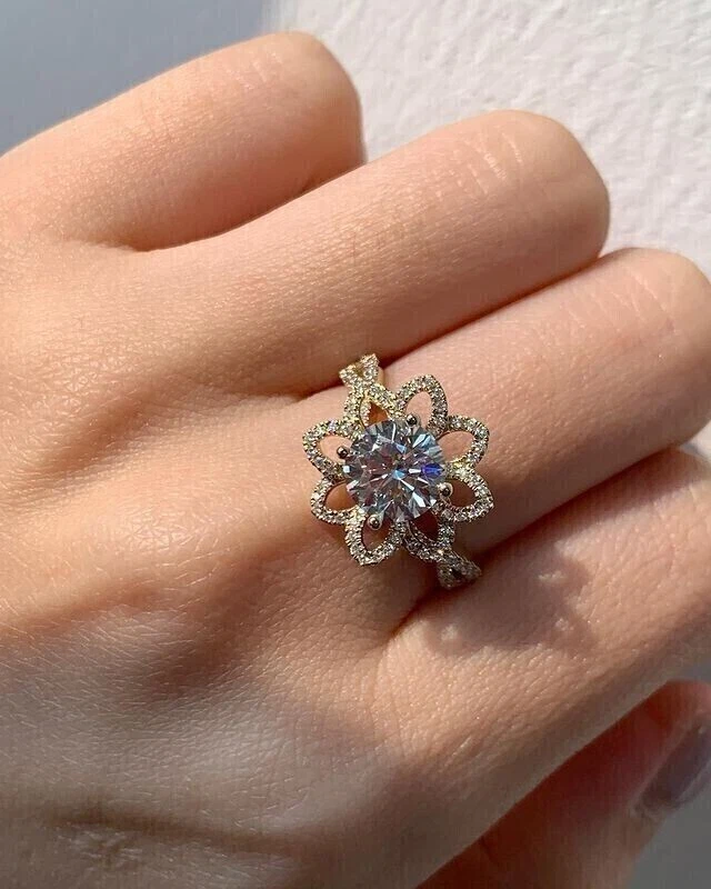 2.00 Ct Round Cut Simulated Diamond Halo Engagement Ring Band Yellow Gold plated