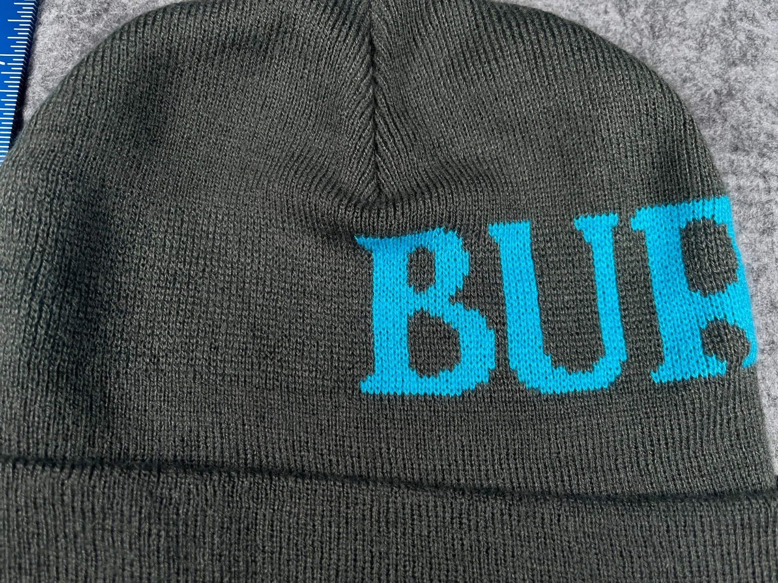 burton beanie toque knit 100% acrylic skater skateboard ski 