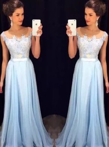 flyrobe rent dresses