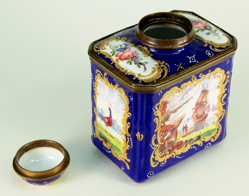~ Antique 1700-1760 English BATTERSEA Enamel Tea Caddy Ship Scene Bilston - Picture 9 of 12