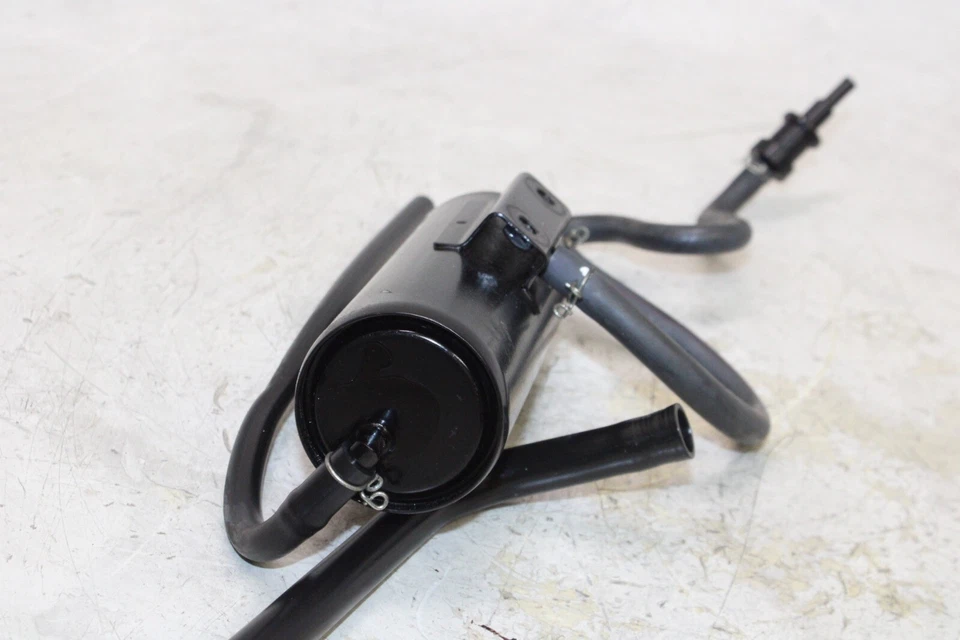 Yamaha YZF1000R 1997 OEM EVAP bote de emisiones de carbón Foto 4 de 4